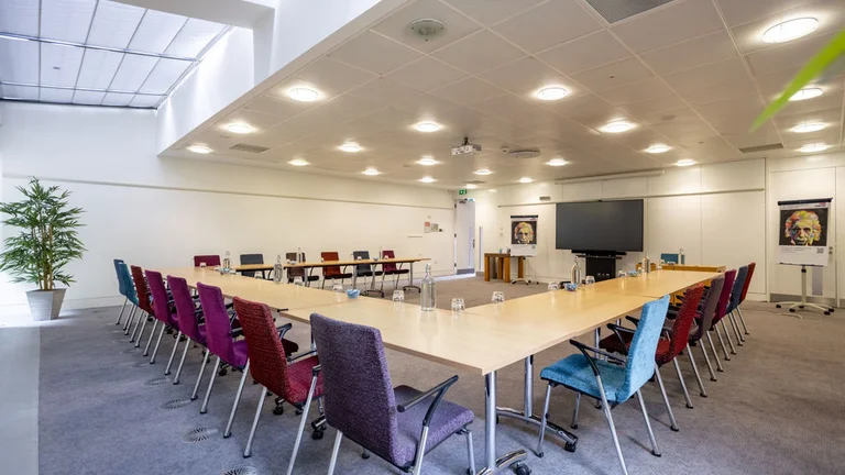 Woodland Grange Large Meeting Rooms